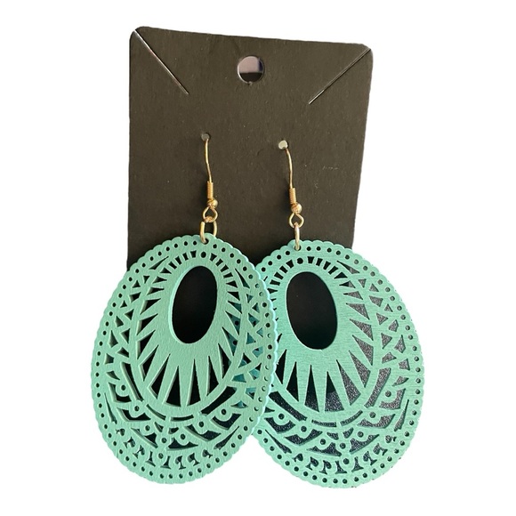 4/$12 Blue Hollow Out Oval Drop Earrings - Picture 7 of 8